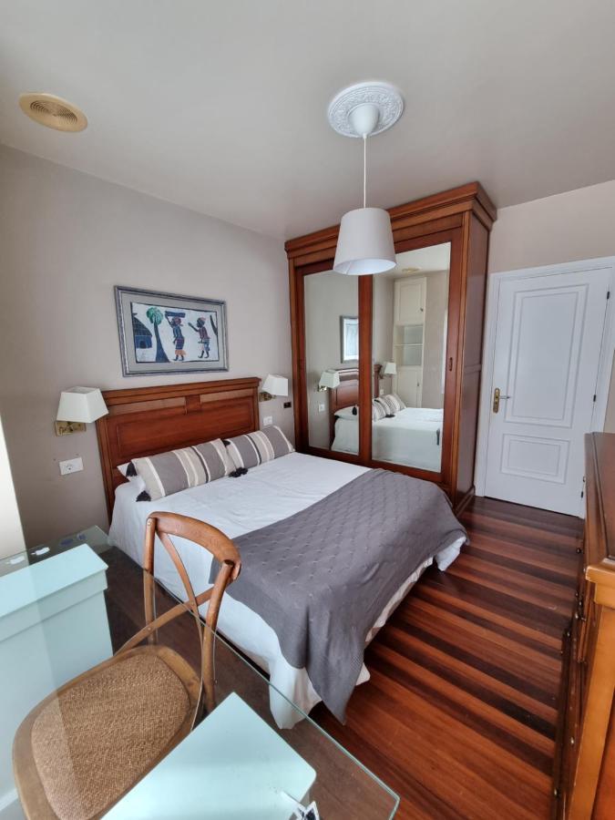 Piso De 3 Habitaciones A 3 Minutos De La Playa. Ribeira Exteriör bild